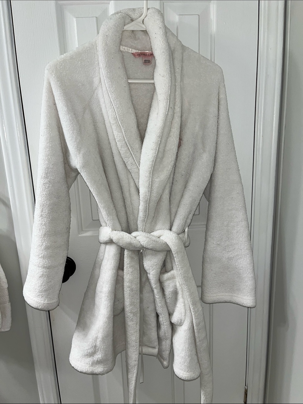 Victoria's Secret Plush White/off white Bath Robe